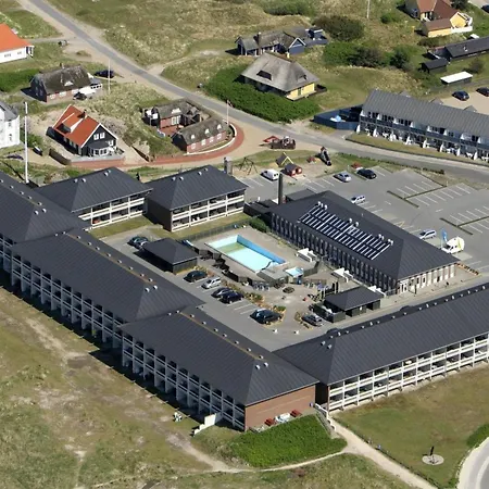 Anedorte - 50m From The Sea By Interhome