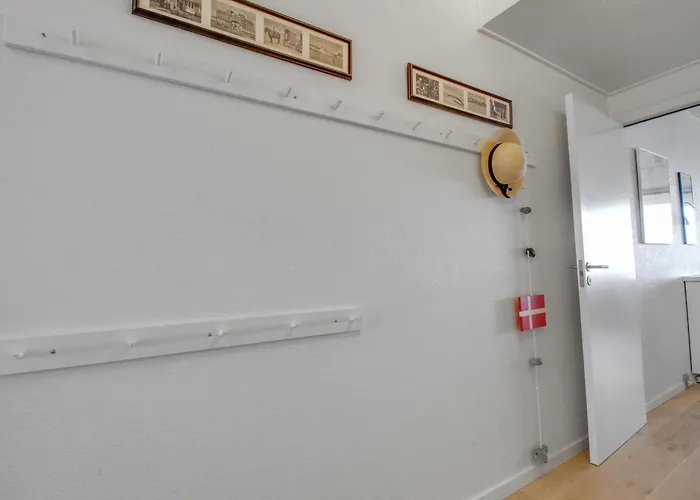 Apartment Anedorte - 50m From The Sea By Interhome Fano